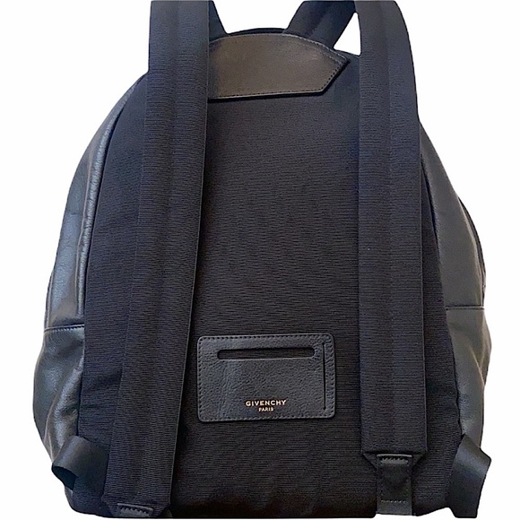 Givenchy Large Leather Pebbled Backpack - Picture 2 of 12